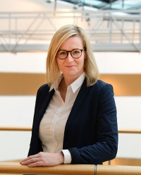 Prof Dr Sandra Tschupke