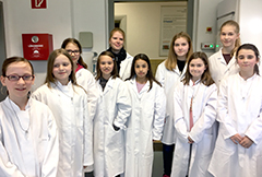 https://www2.ostfalia.de/cms/de/v/fakultaet/aktuelles/news_archiv/2017/2017_05_girlsday/2017_05_girlsday_vorschaubild.jpg