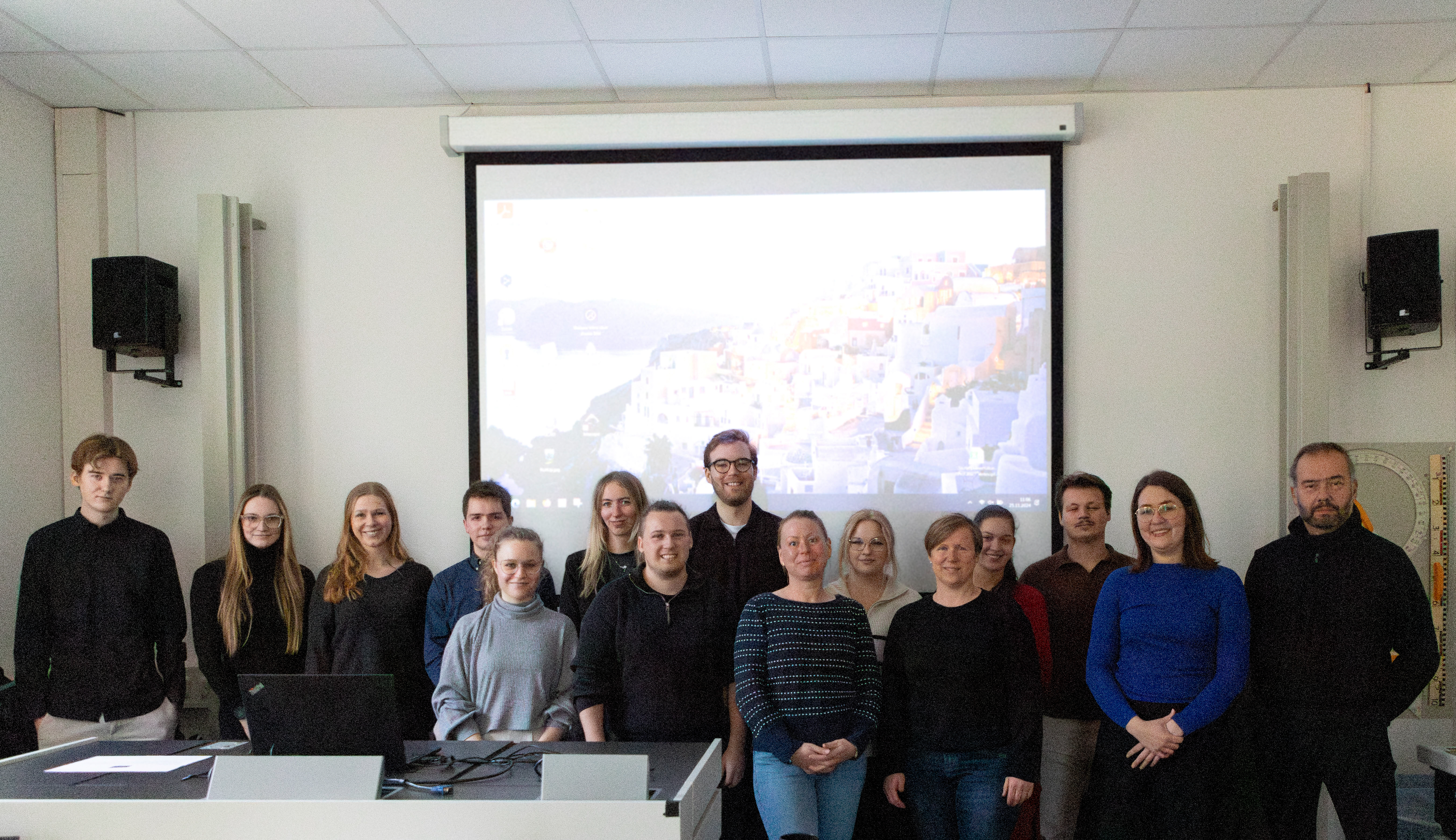 Gruppenbild der Abschlusspräsentation